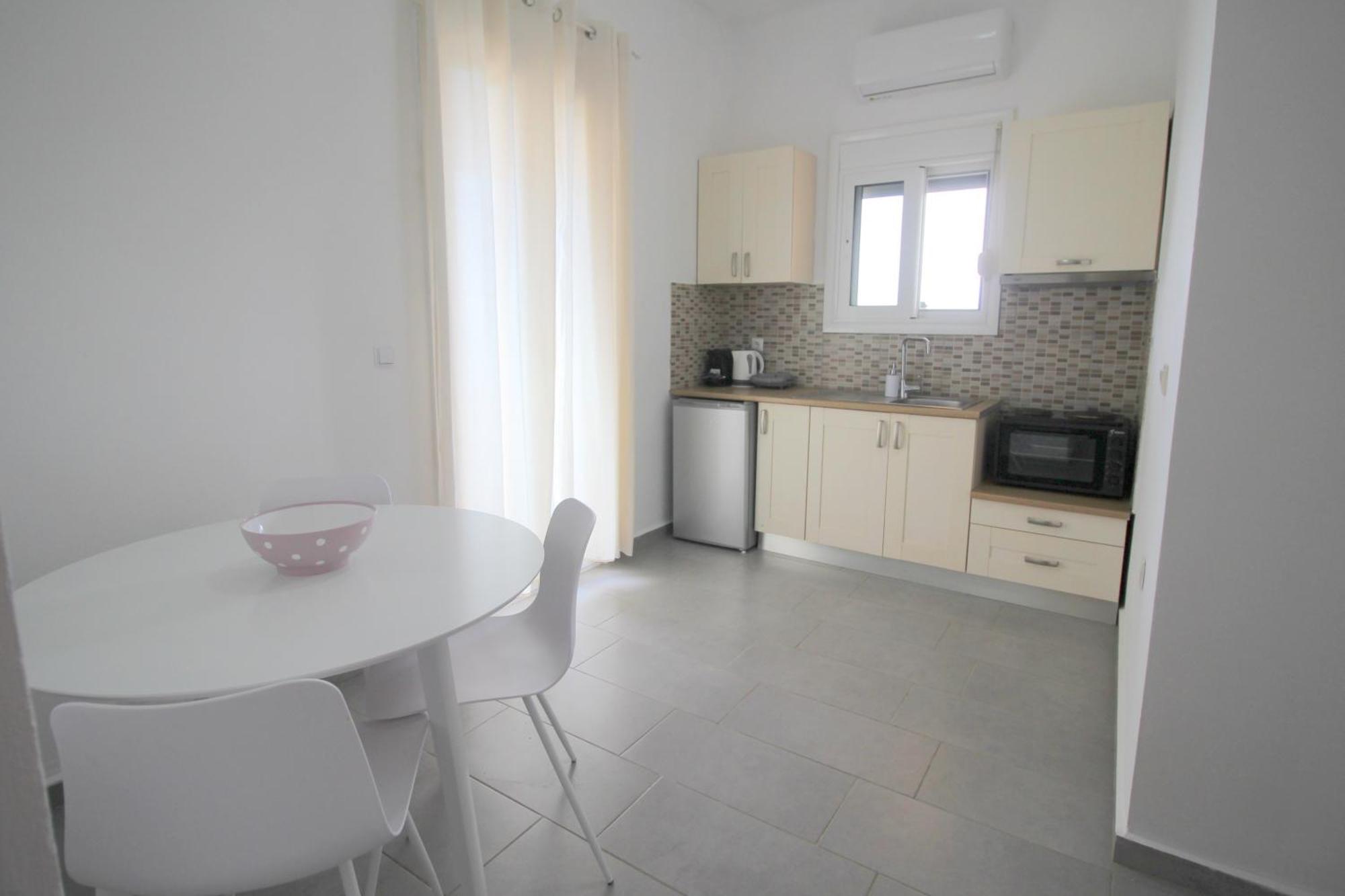 Nefeli'S Apartment Himarë Dış mekan fotoğraf