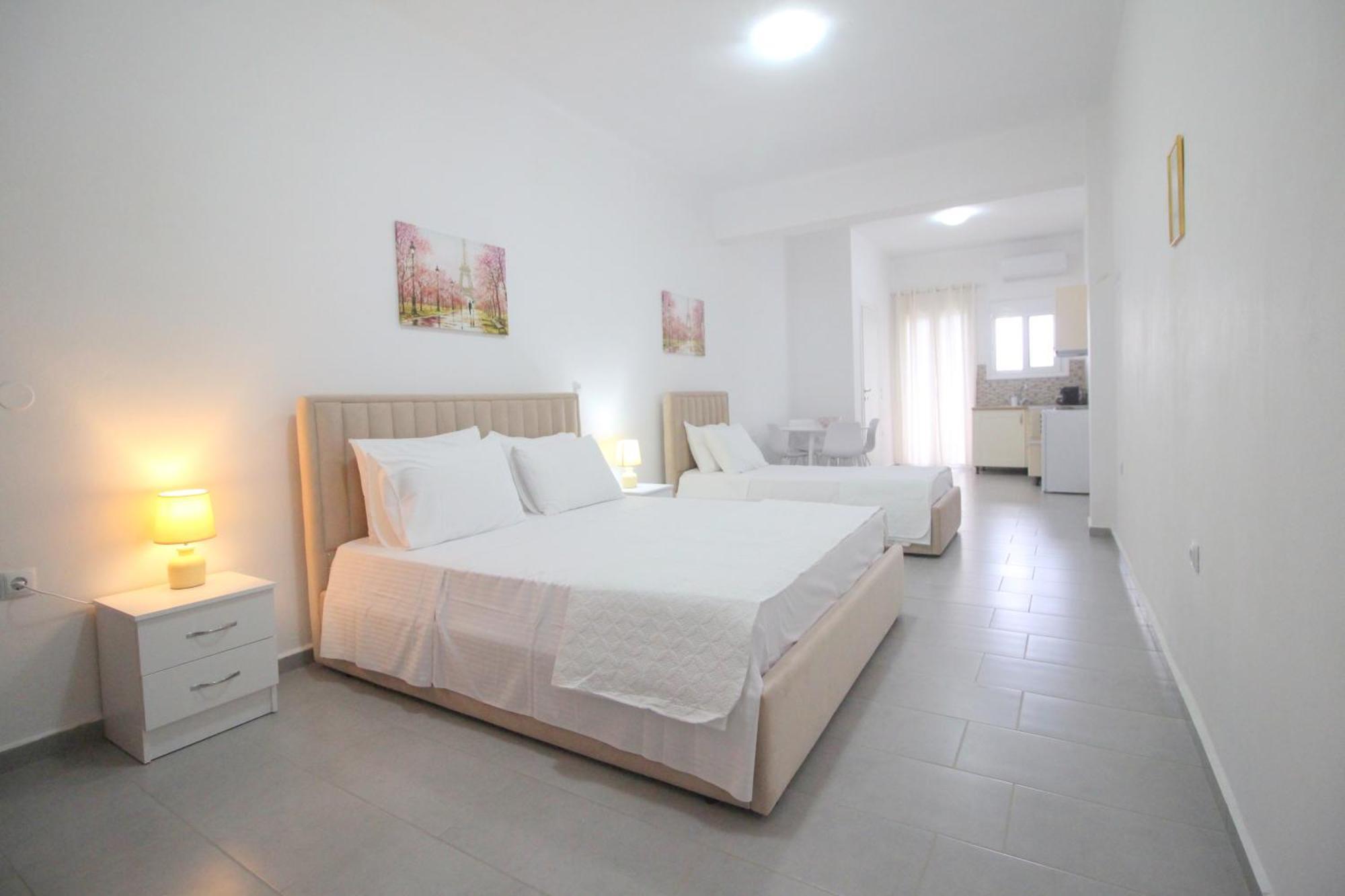 Nefeli'S Apartment Himarë Dış mekan fotoğraf