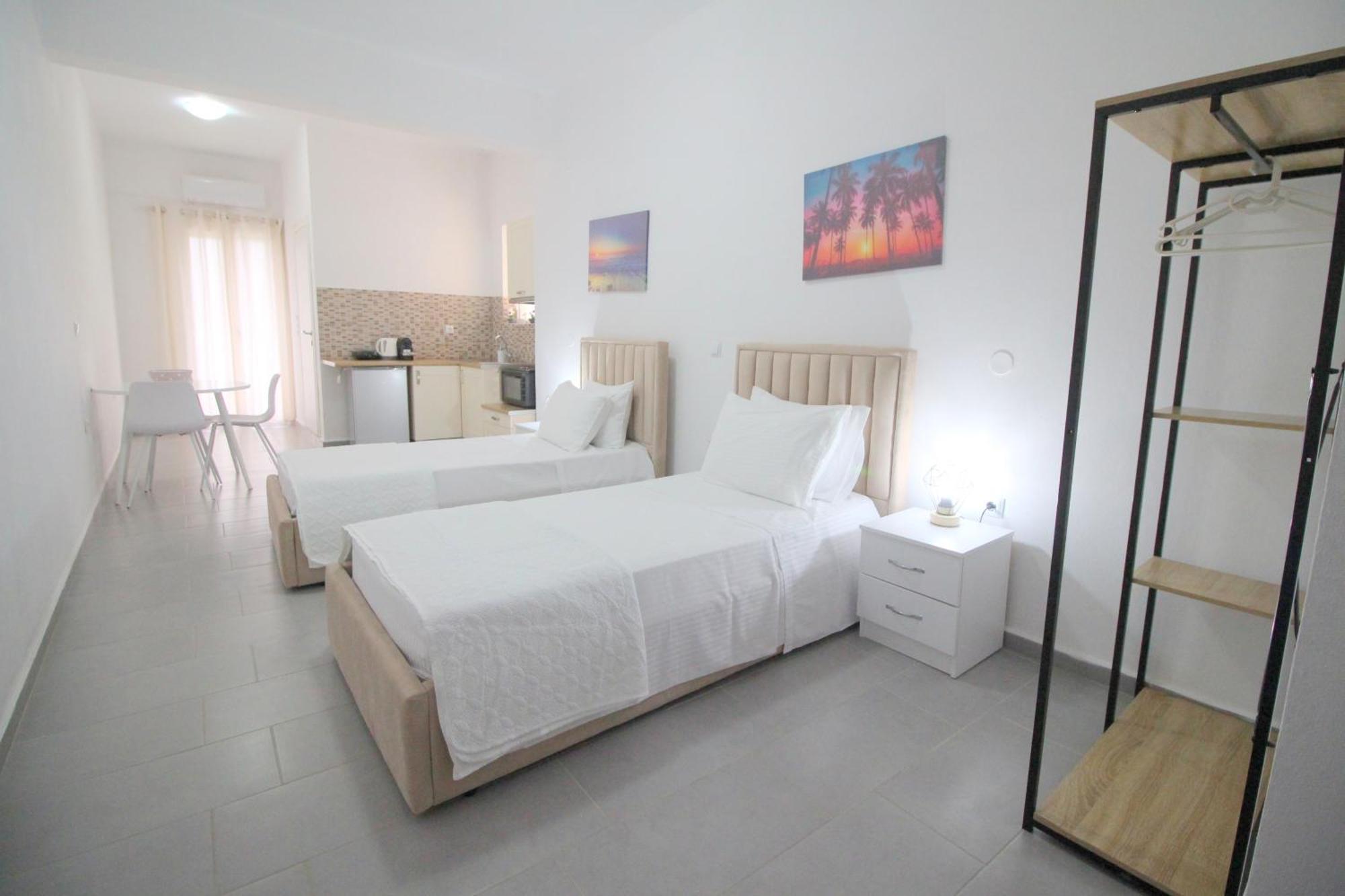 Nefeli'S Apartment Himarë Dış mekan fotoğraf